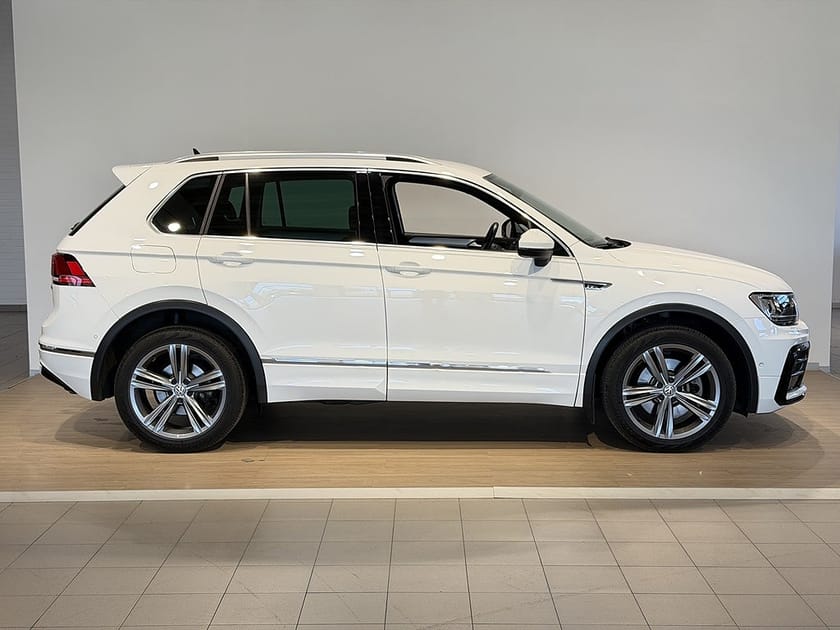 Bild 3 av Volkswagen Tiguan 2.0TSI R-Line 4M Värmare Drag