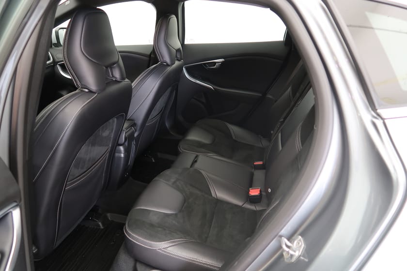 Bild 5 av Volvo V40 D3 R-Design Edt/Klimatpkt/Värmare