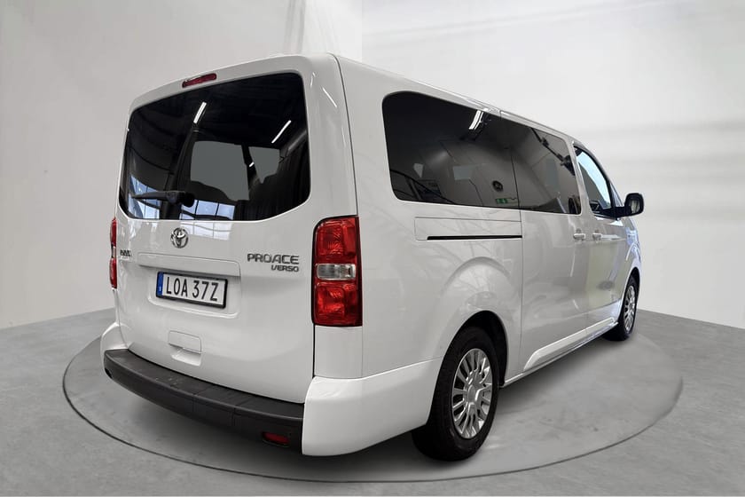 Bild 3 av Toyota Proace Verso 2.0D (140hk) 9-Sits