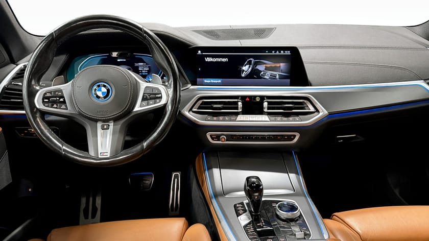 Bild 4 av BMW X5 xDrive45e iPerformance 45e xDrive M-Sport Komfortstol HiFi Drag DAP 360