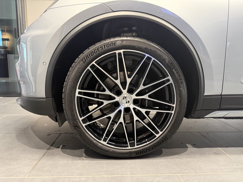 Bild 4 av Porsche Macan 4 / Panoramatak / 408HK