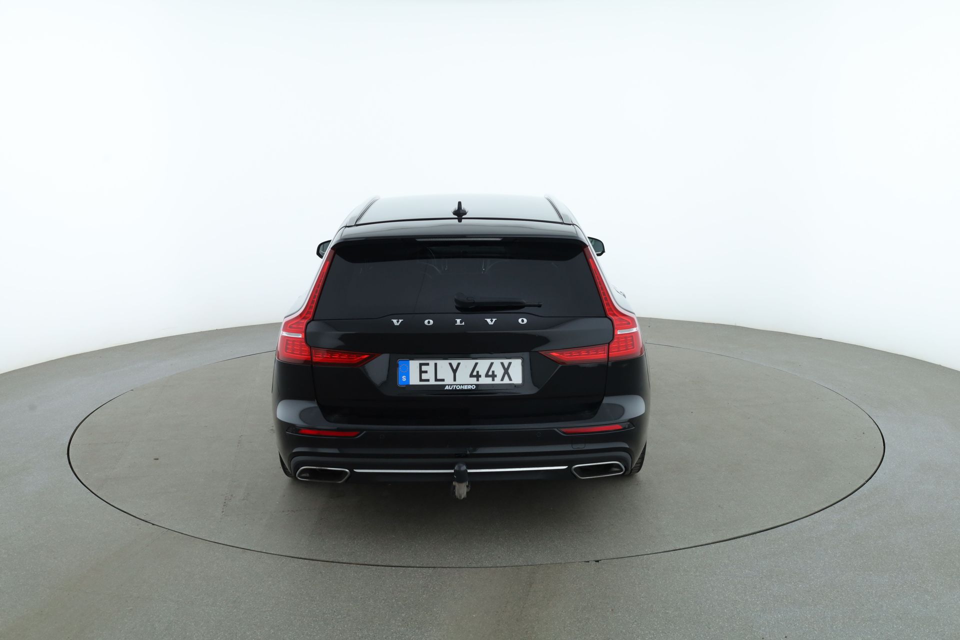 Volvo V60 Recharge T6 AWD 2021, kuva 4/49
