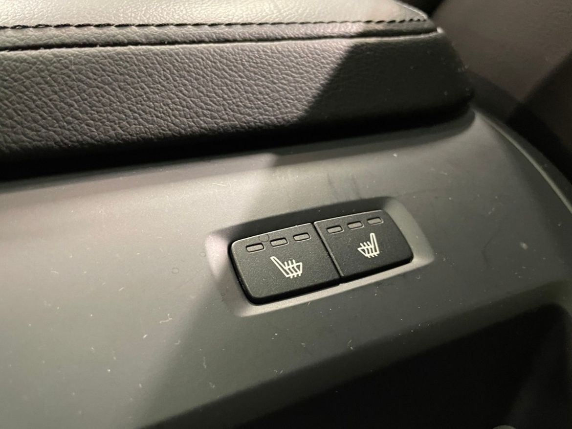 Volvo XC60 2023 - miniatyr 11