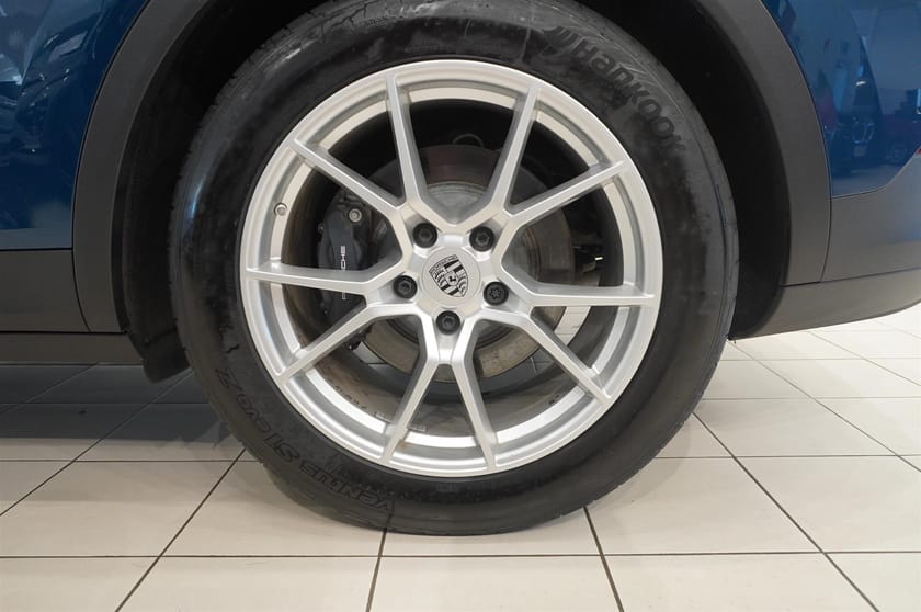 Bild 4 av Porsche Cayenne E-Hybrid Tiptronic S, 470hk, 2024