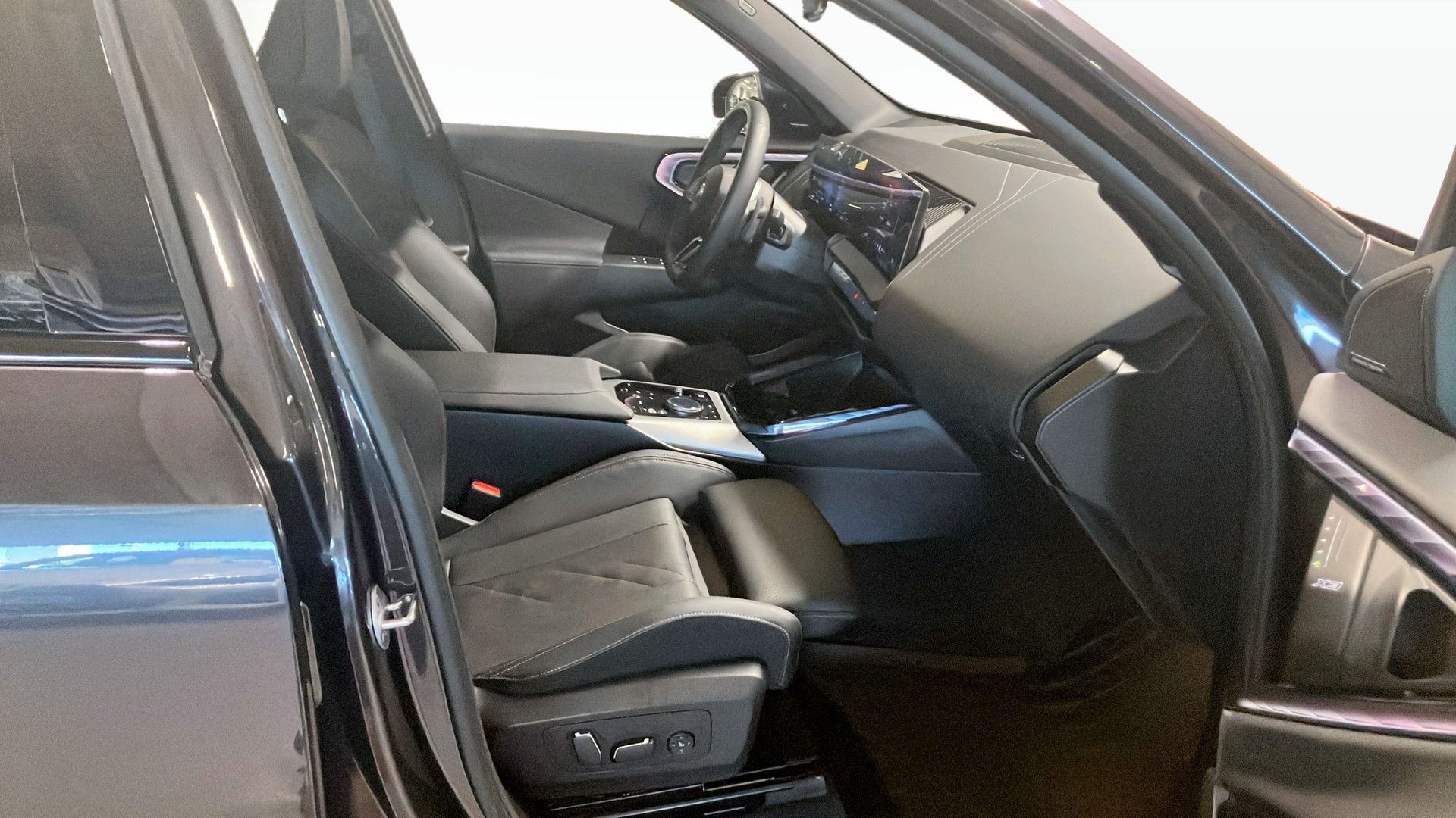 BMW X3 30e 2026, bild 3/9