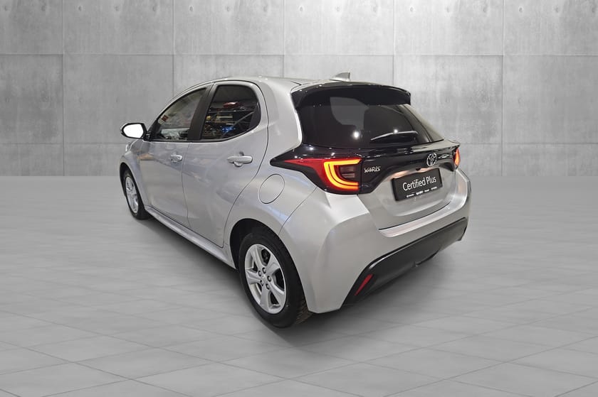 Bilde 3 av Toyota Yaris Hybrid 115