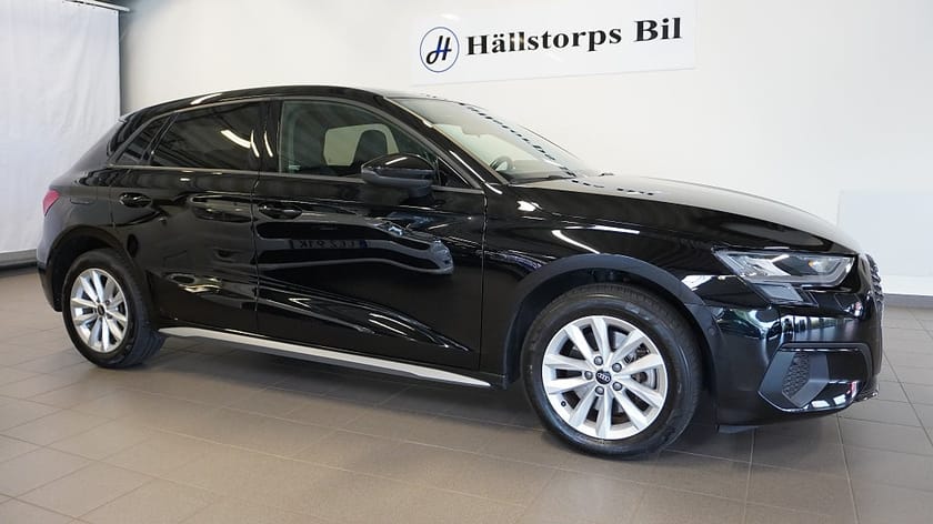 Bild 2 av Audi A3 Sportback 35 TFSI S Tronic/Auto/Backkamera/P-värmare