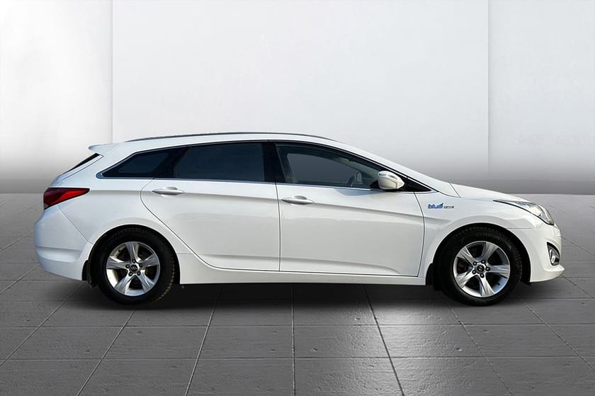 Bild 5 av Hyundai i40cw 1.7 CRDi Select Drag Kamkedja Bluetooth Elsäte