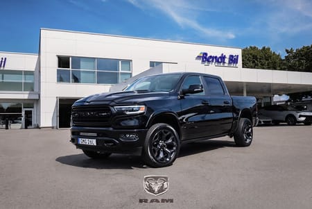 RAM 1500 Crew Cab Limited Night 5.7 V8 HEMI Flex Fuel 4x4/ Flaklock
