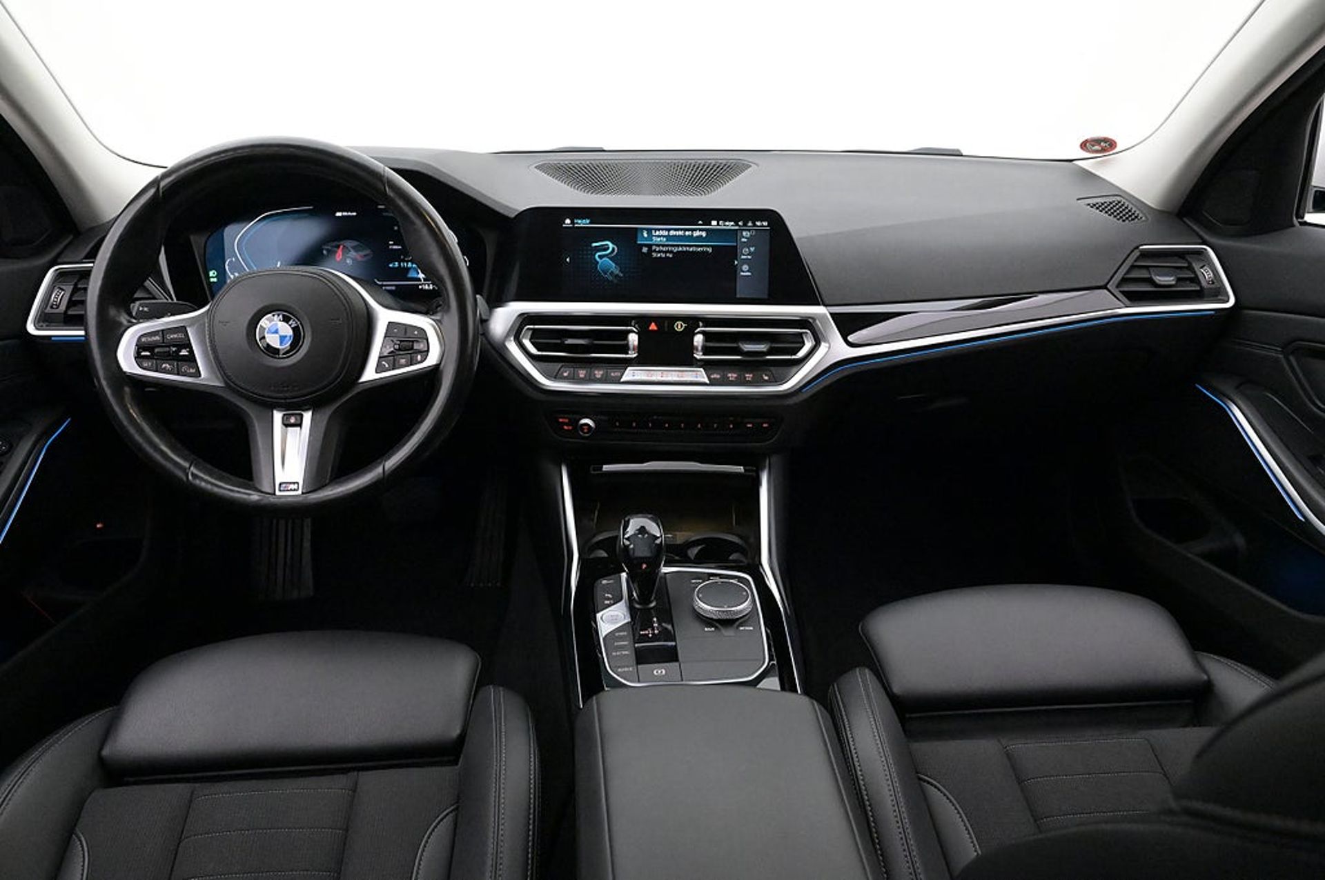 BMW 330 e Sedan Sportline HiFi AdapFarth 2021, kuva 6/10