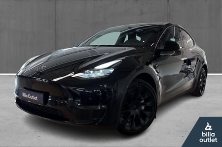 Tesla Model Y Long Range AWD Premium, Hengerfeste, Autopilot