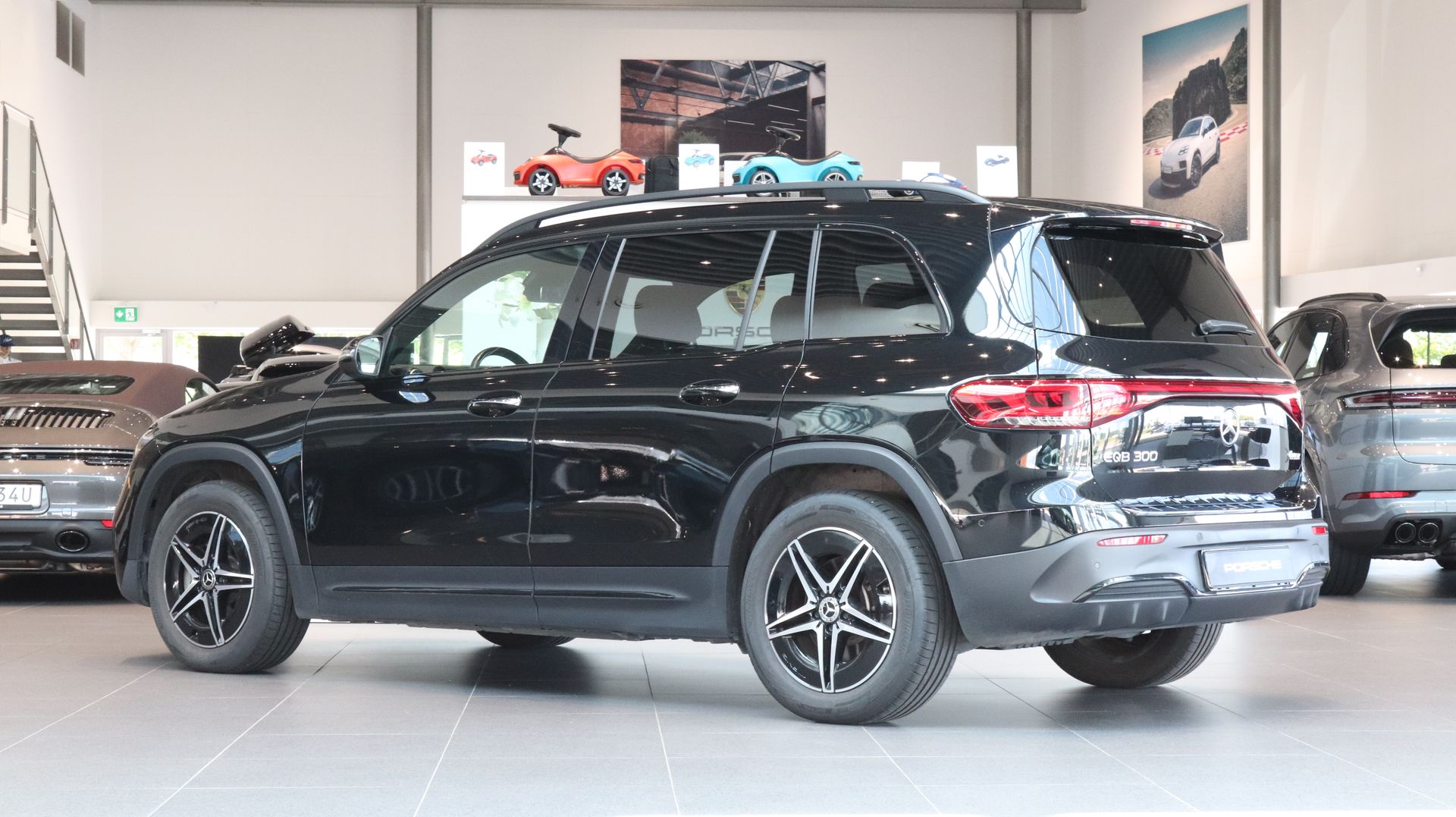 Mercedes-Benz EQB 300 2023, bild 7/9