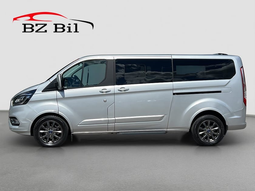 Bild 2 av Ford Tourneo Custom 320 2.0 Titanium L2 8-Sits Drag MOMS B-Kam Värma
