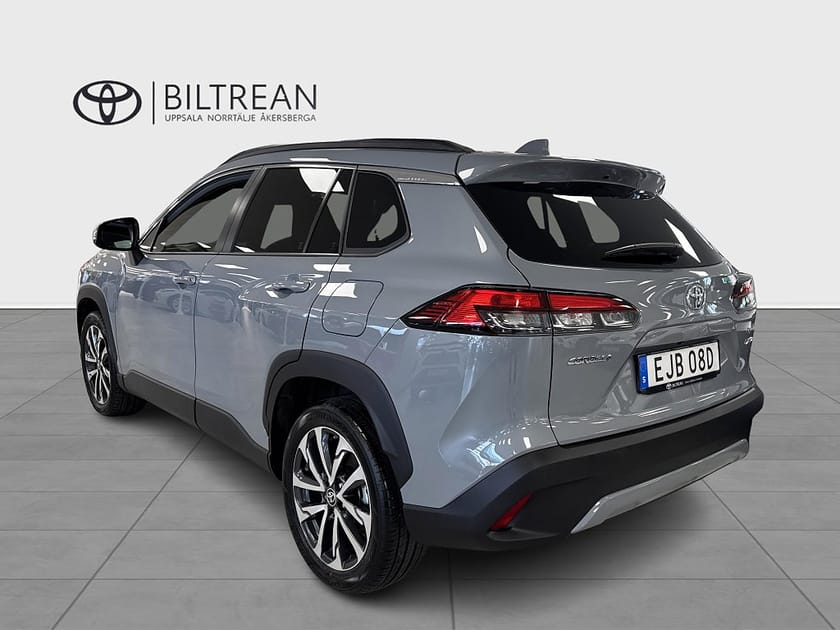 Bild 2 av Toyota Corolla Cross Hybrid AWD-i AWD Style Vinterhjul Ingår