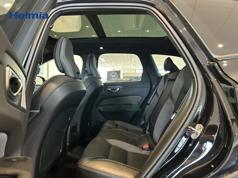 Bild 6 av 14 – Volvo XC60 T8 Ultra Black Edition