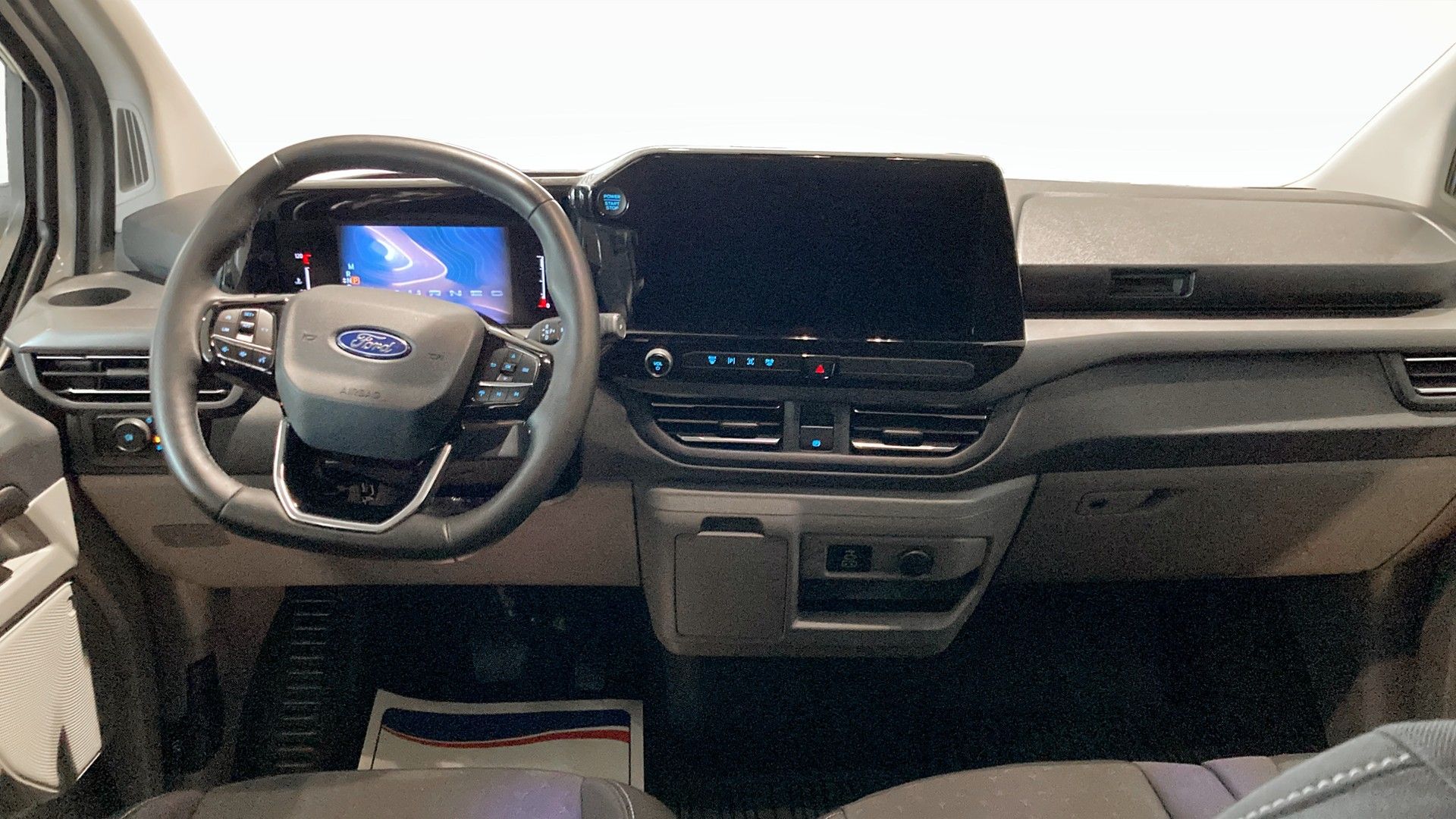 Ford Tourneo Custom 2024, photo 4/10