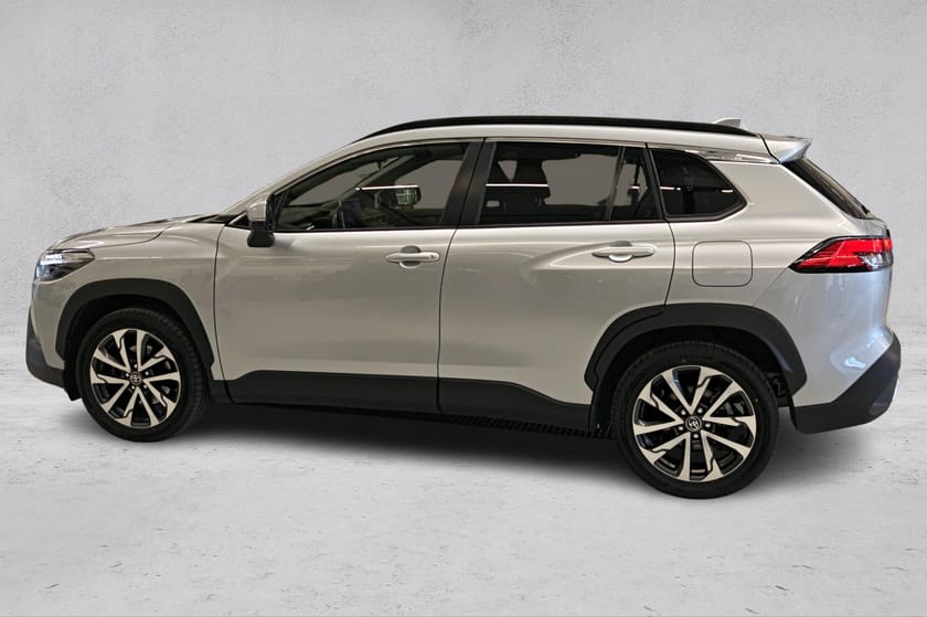 Bilde 2 av Toyota Corolla Cross Hybrid AWD-i ActiveTech I AWD I Hengerfeste I R.kamera I NyService!