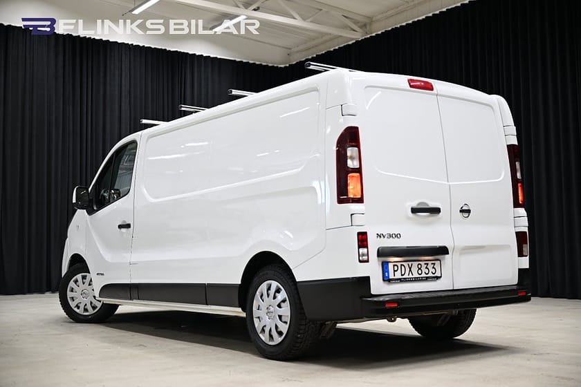 Bild 4 av Nissan NV300 Skåpbil dCi 120HK L2|Inredd|Drag|Värmare|EnÄgare|Kamkedja