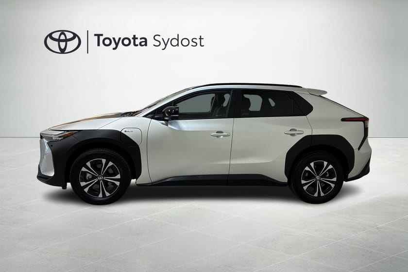 Bild 3 av Toyota bZ4X Style Edition