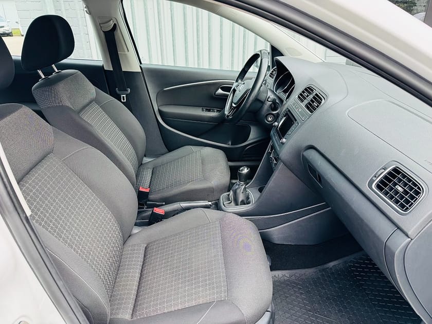 Bild 5 av Volkswagen Polo 1.4 TDI 90HK BMT 5-D / EN BRUKARE / 7800Mil