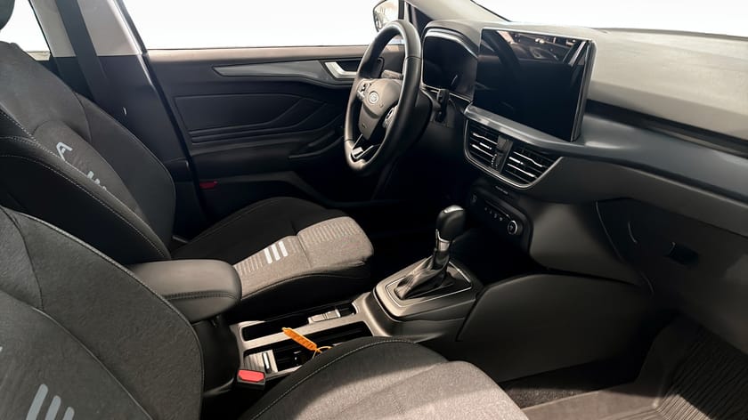 Bild 3 av Ford Focus Active Kombi 1.0T EcoBoost E85 Automat |125hk| Carplay