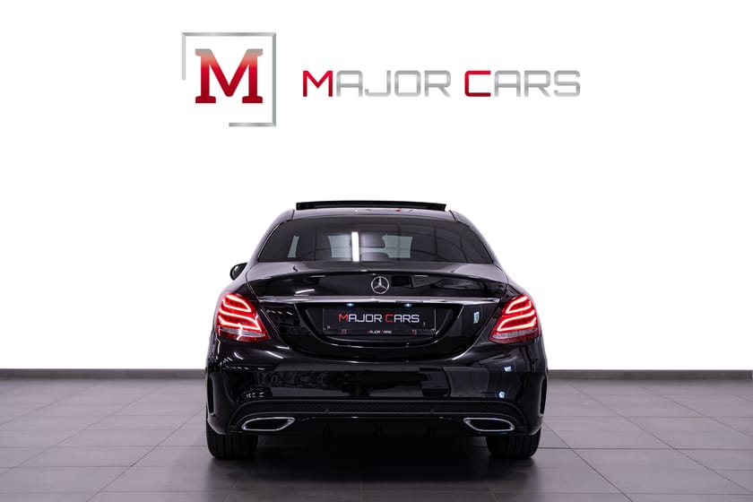 Bild 5 av Mercedes-Benz C 220 d AMG Night Pano GTR Ambient Kamera Carplay