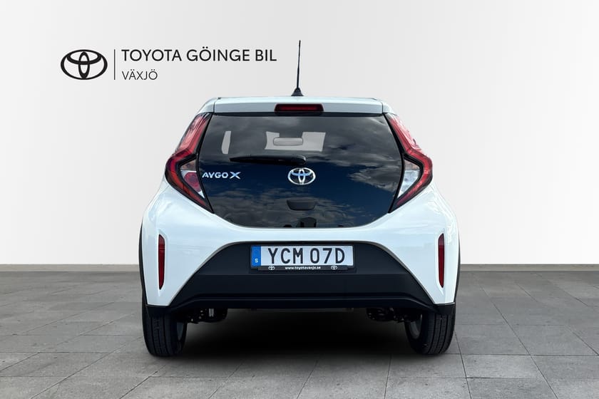 Bild 5 av Toyota Aygo X 1,0 Play Comfort & Style pack Backkamera