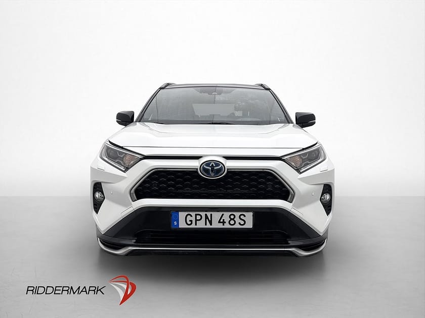 Bild 2 av Toyota RAV4 Laddhybrid Plug-in Hybrid AWD 306hk Style Drag Kamera