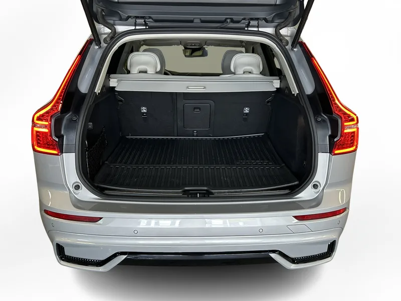 Bild 16 av 17 – Volvo XC60 T6 Ultra Dark