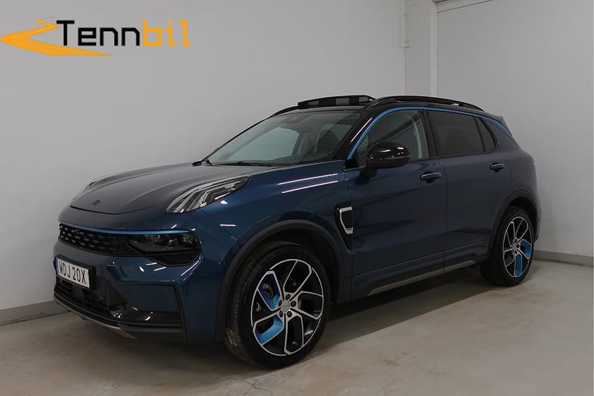 Bild 1 av Lynk & Co 01 PHEV DCT MOMS Panorama Adap-F Ambient 360° Infinity