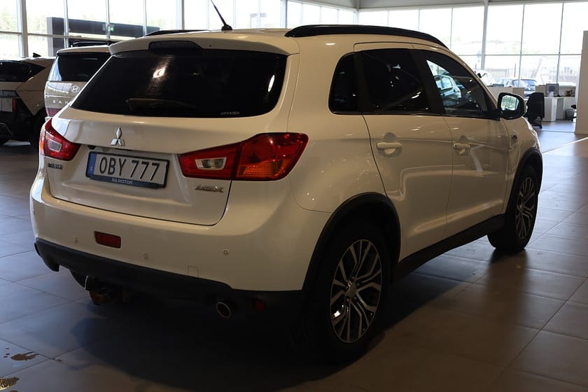 Bild 5 av Mitsubishi ASX 2.2 Di-D 4WD AUT Comfort Plus Drag Kamera Keyless