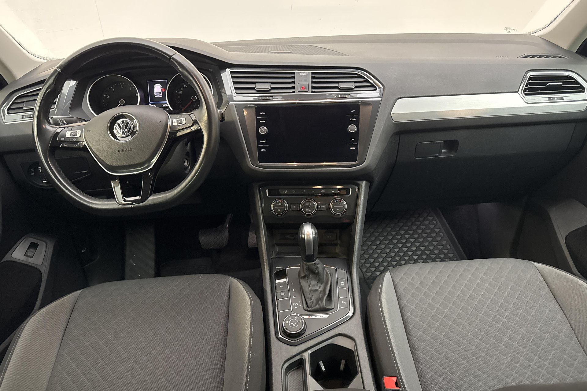 Volkswagen Tiguan 2.0 TSI OPF 4Motion 2020, kuva 7/10