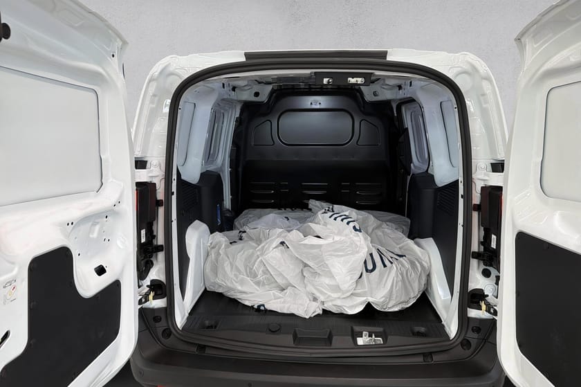 Bilde 5 av Ford E-Transit Courier EV 136HK /Krok / Lav km / Limited