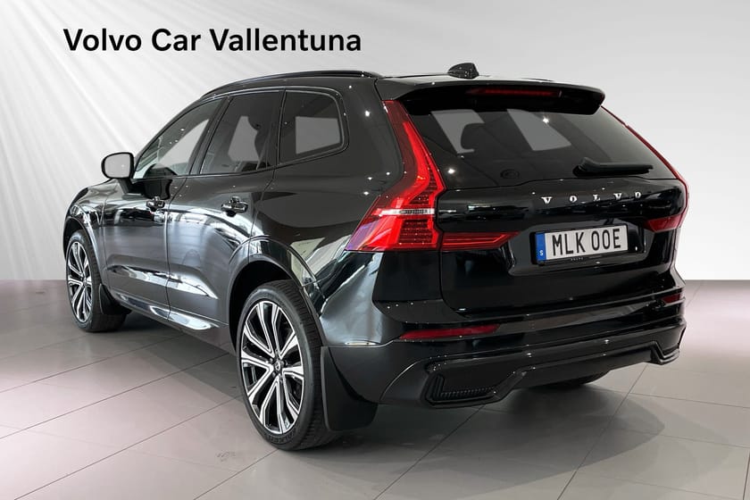 Bild 3 av Volvo XC60 B6 AWD Bensin R-Design