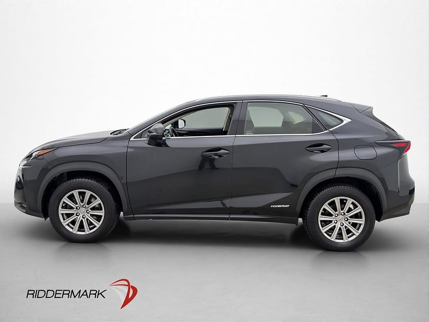 Bild 4 av Lexus NX 300h AWD E-CVT Kamera Halvskinn Bluetooth Nyservad
