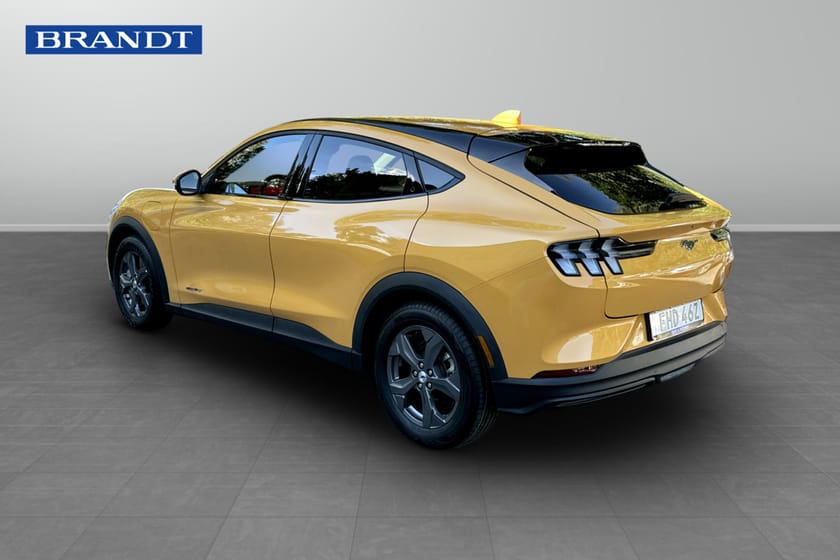 Bild 2 av Ford Mustang Mach-E Standard Range RWD, (70 kWh) 269hk (198kWh)