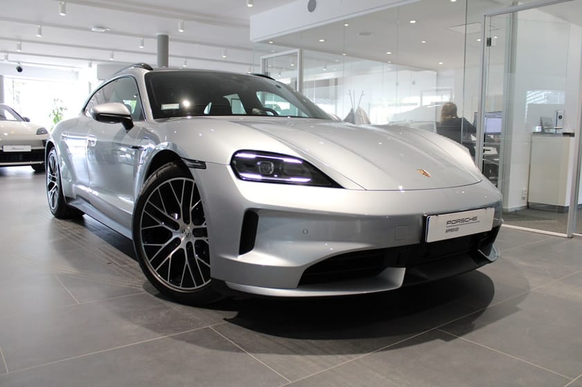 Bild 1 av Porsche Taycan Sport Turismo 