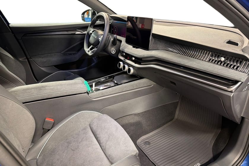 Bild 5 av Škoda Superb iV Kombi