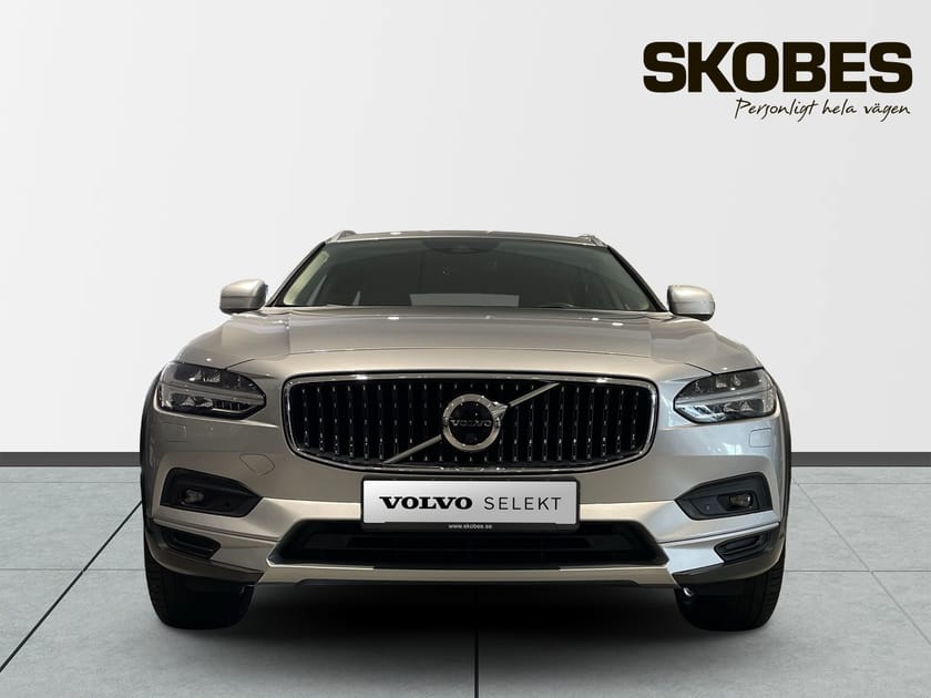 Bild 2 av Volvo V90 Cross Country B4 AWD Diesel Adv SE
