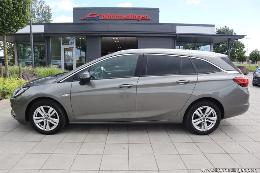 Bild 1 av Opel Astra Sports Tourer 1.4T ECOTEC 150hk Aut Dynamic Svensksåld