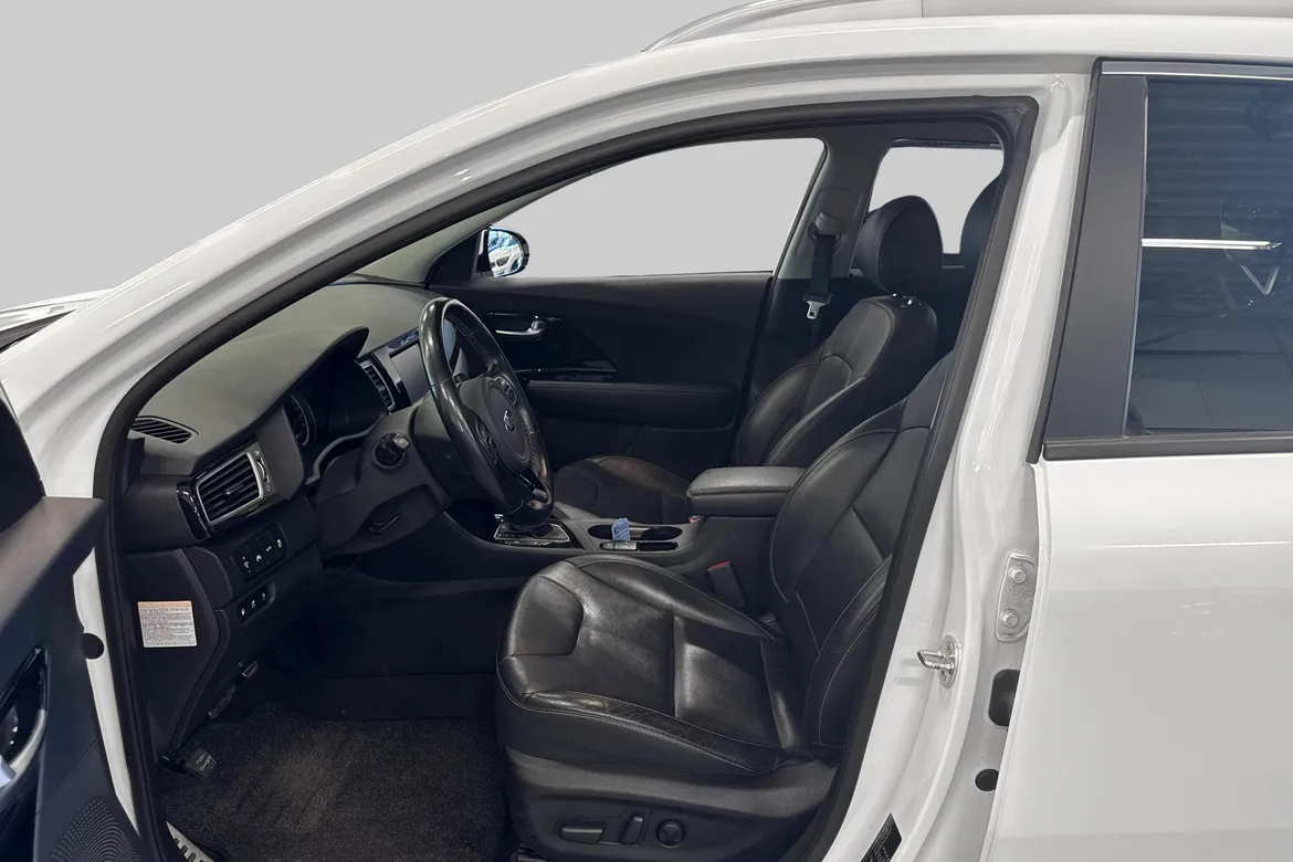 picture of a car
