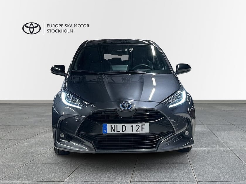 Bild 5 av Toyota Yaris Hybrid 1.5 HSD Style Skyview JBL Säkerhets paket / V-hjul