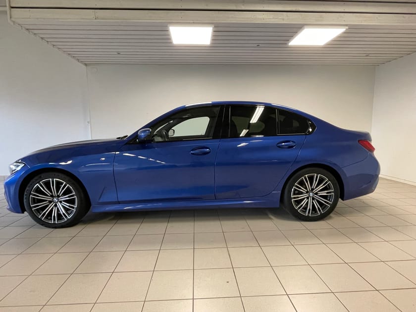 Bild 2 av BMW 320d xDrive Sedan M-Sport Drag H&K