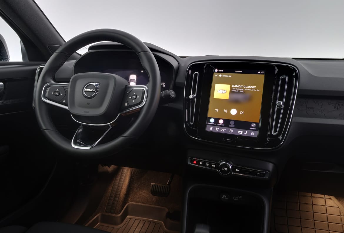 Volvo XC40 2023 - miniatyr 9