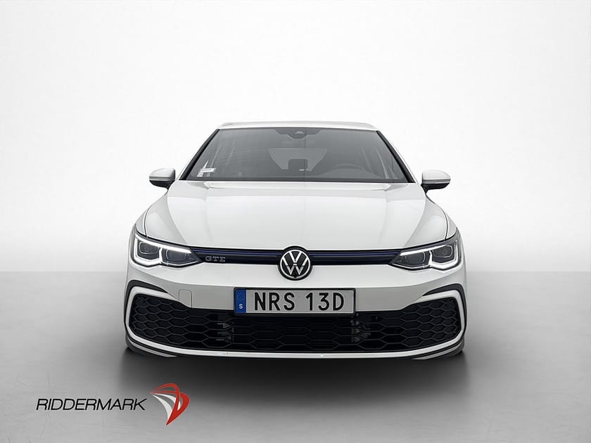Bild 2 av Volkswagen Golf GTE 245hk Cockpit P-Senorer Navi Rattvärme