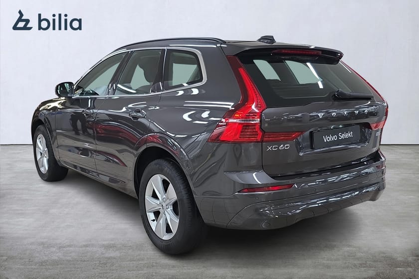 Bild 2 av Volvo XC60 B5 AWD Bensin Core/Kamera/Sensorer/VOC/Google