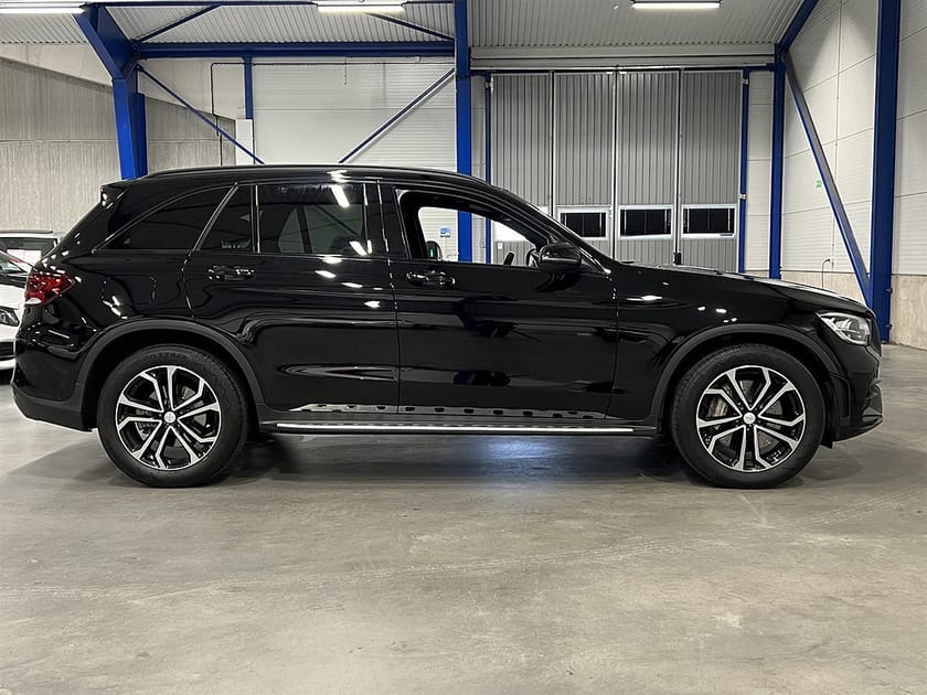 Bild 3 av Mercedes-Benz GLC 220 d 4MATIC