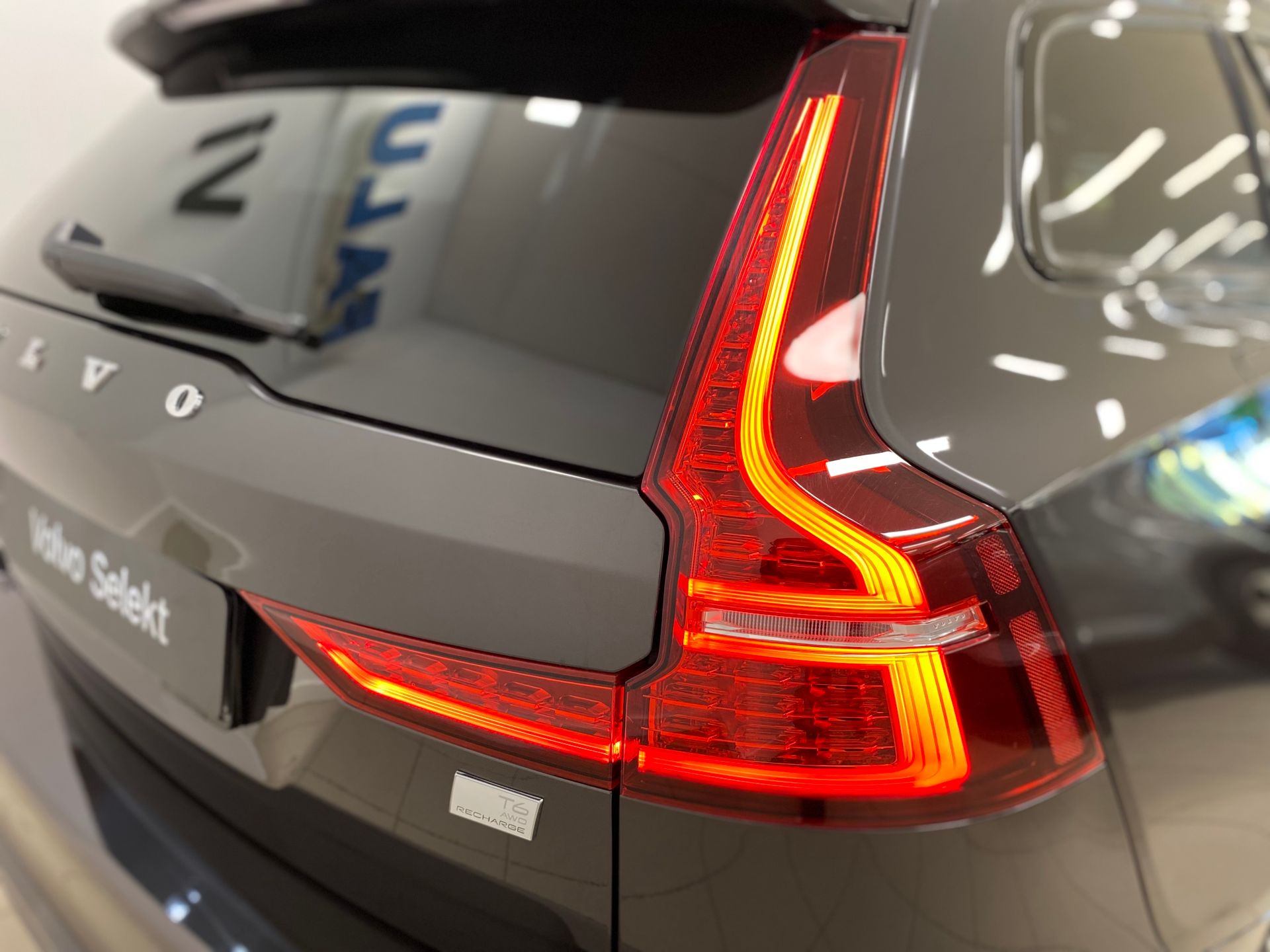 Volvo V60 Recharge T6 Ultimate Dark 2023, bild 7/10
