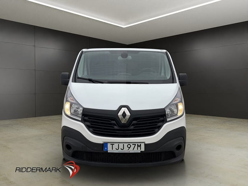 Bild 5 av Renault Trafic Kombi Grand Lång Drag PDC Farthållare 9-Sits