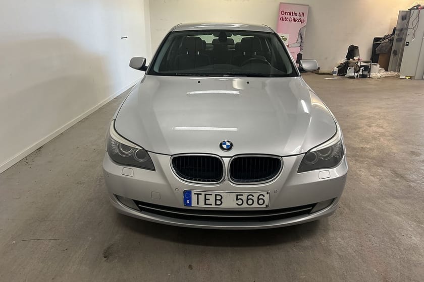 Bild 3 av BMW 520d Sedan Sedan/SUPERDEAL 3,95 %/PDC/FARTHÅLLARE